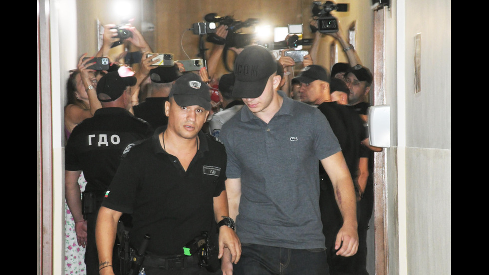 18-годишният, помел петима с АТВ в "Слънчев бряг", се връща в ареста