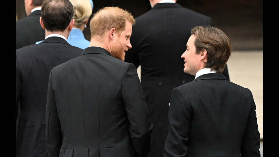 КРАЛЯТ: Коронацията на Чарлз III