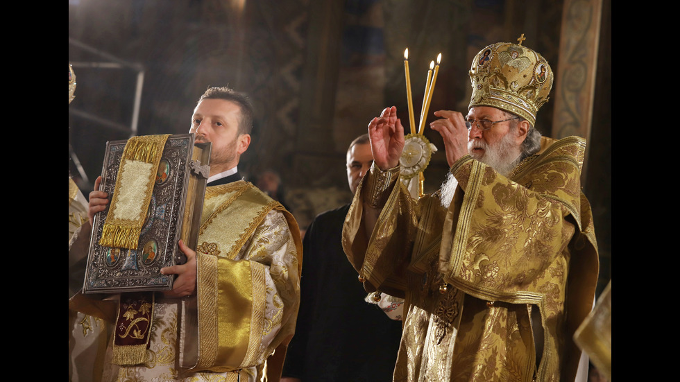 Тържествена литургия в „Александър Невски” на Рождество