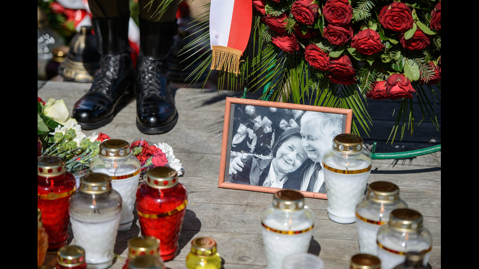 В памет на Лех Качински и останалите жертви на самолетната катастрофа