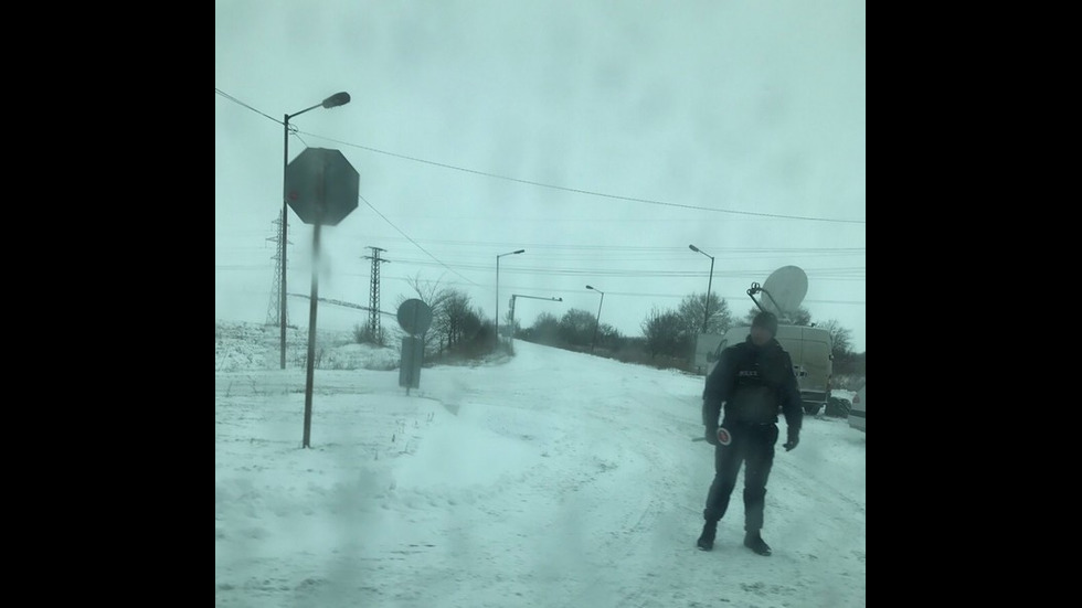 Пътната обстановка в Източна България остава усложнена