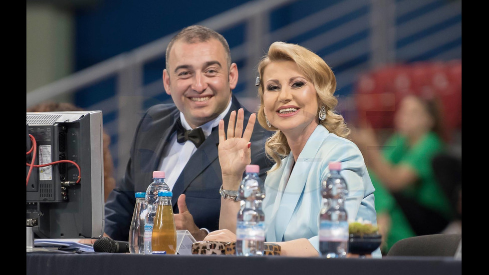 ЗАД КУЛИСИТЕ: Световната купа по художествена гимнастика в София