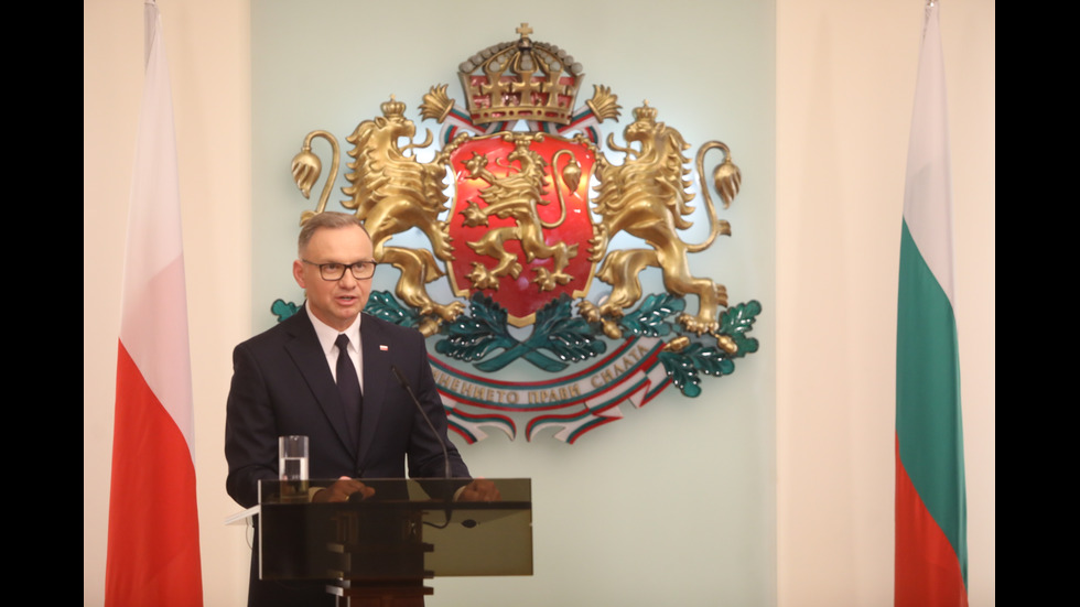 Президентът на Полша пристигна у нас