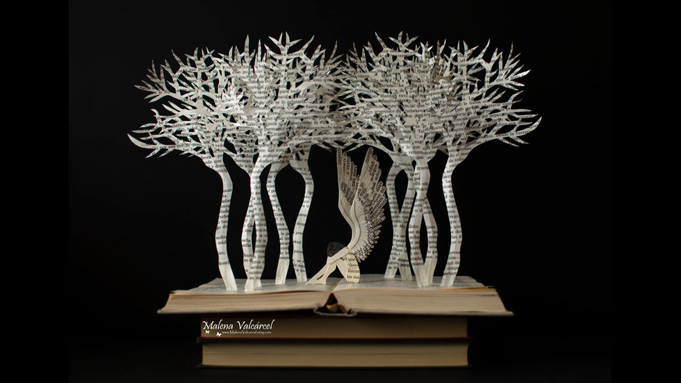 Магически скулптури от хартия