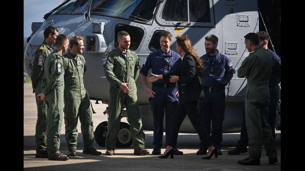 Принцесата на Уелс тества авиосимулатор в британска военна база