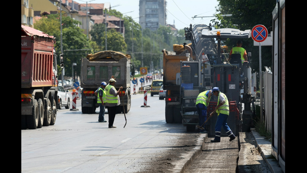 Отново промени в движението пред Орлов мост в столицата