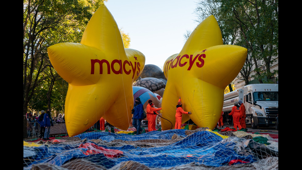Бебе Йода и Пикачу полетяха над Ню Йорк за парада за Деня на благодарността