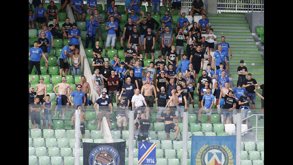 „Лудогорец" доминира здраво над „Левски"