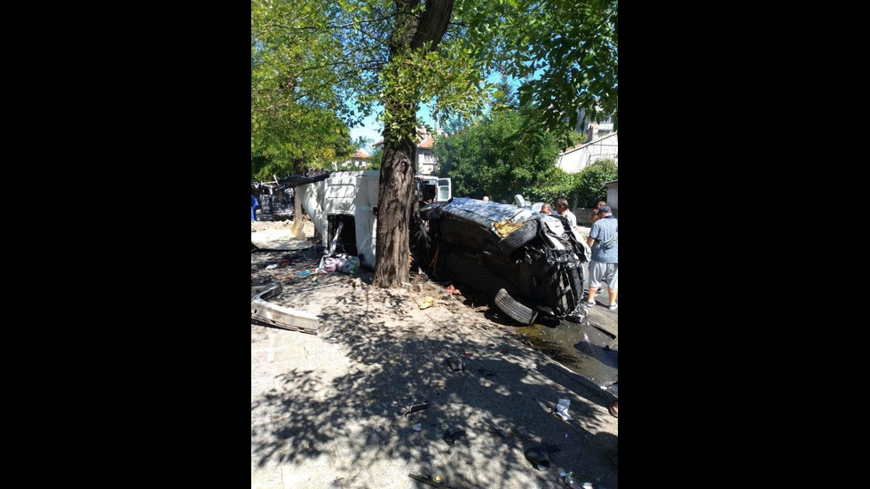Дрогиран шофьор на тир помля 11 коли в Айтос, има жертва