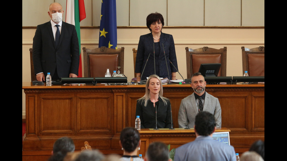 Двама нови депутати положиха клетва в Народното събрание