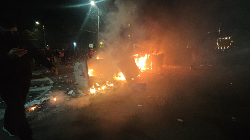 Погром след протеста в центъра на София