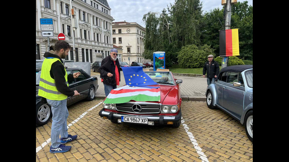 Парад на ретро автомобили в София