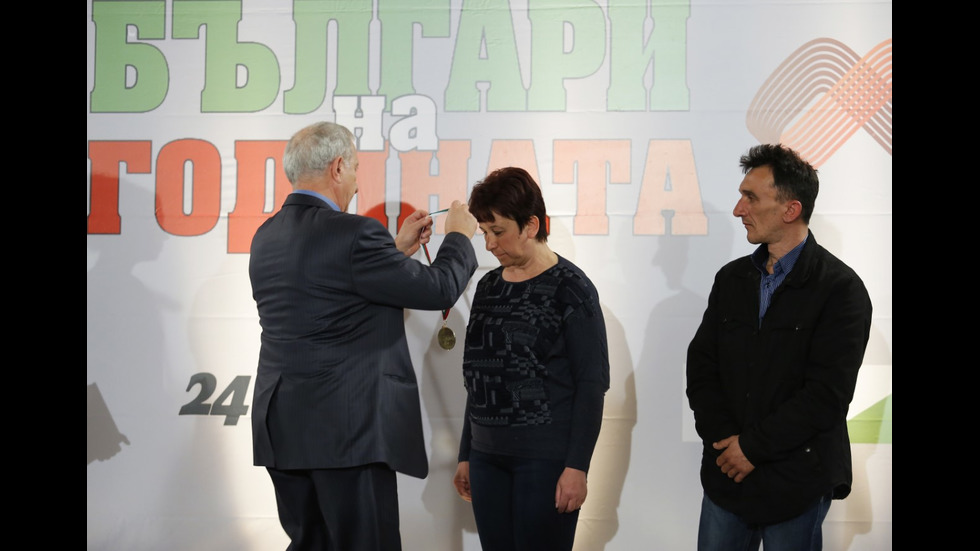 Родителите на 16-годишния Синан с награда „Достойните българи”