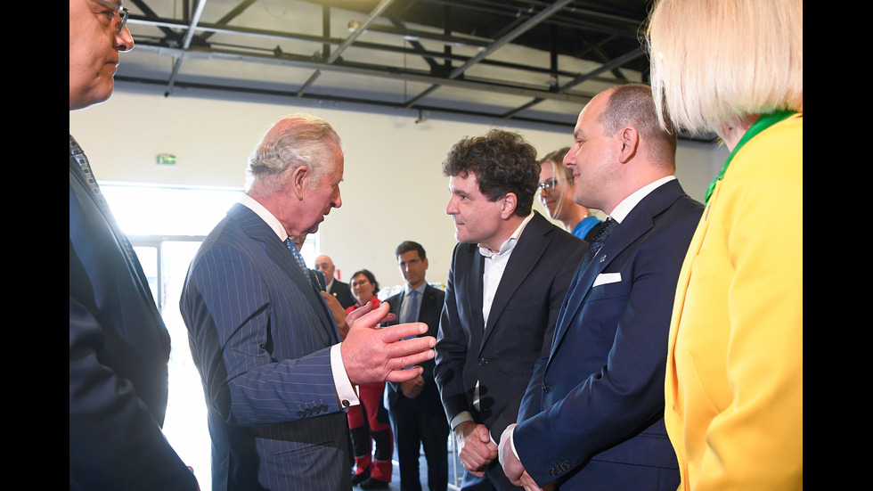 Принц Чарлз посети Румъния, показа солидарност с украинските бежанци