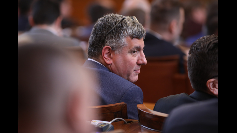 Осми ден на първото заседание на парламента