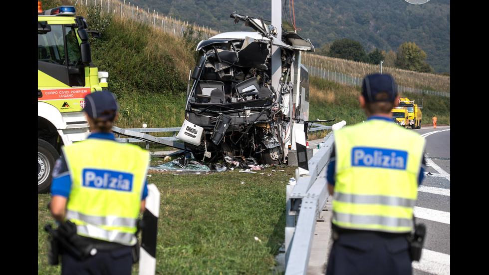 Автобус с деца катастрофира край Лугано