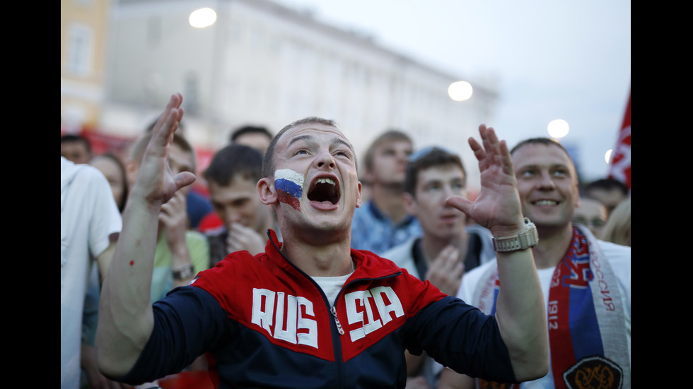 Русия докосва осминафиналите след победа над Египет