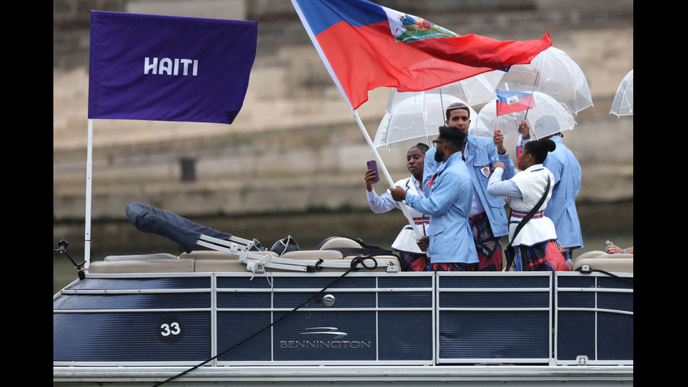 Грандиозно откриване на Летните олимпийски игри в Париж (СНИМКИ)