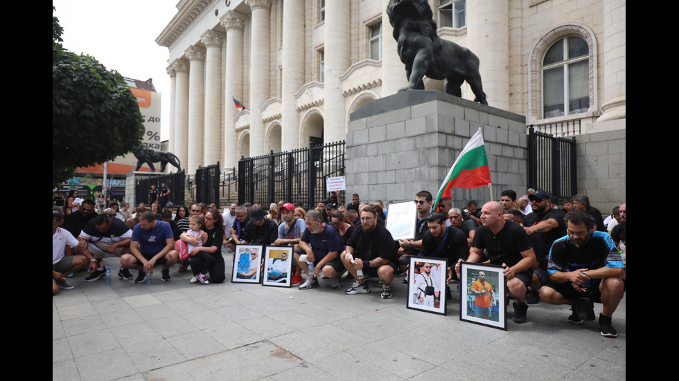 Протести след трагедията в "Слънчев бряг"