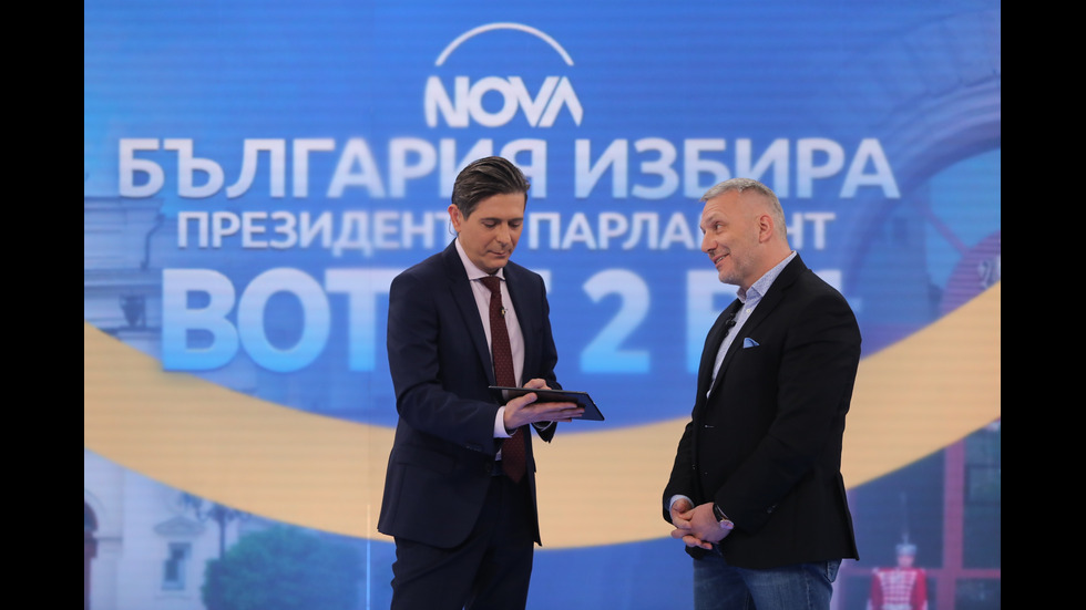 ЗАД КАДЪР: Изборното студио на NOVA