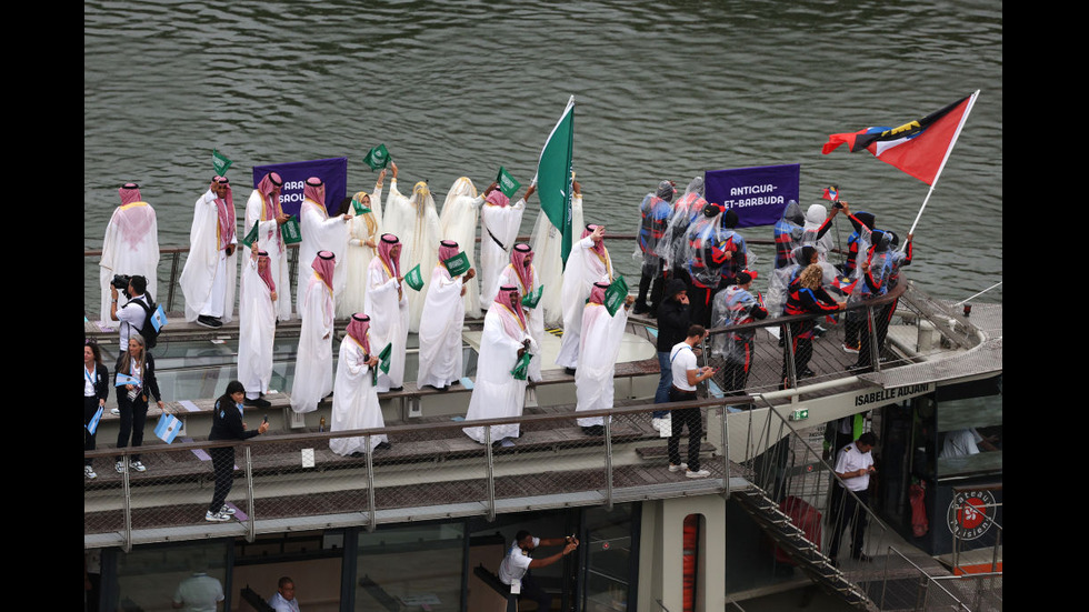 Грандиозно откриване на Летните олимпийски игри в Париж (СНИМКИ)