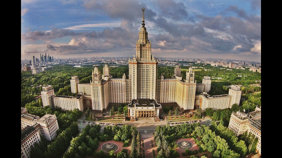 Резултат с изображение за „основан Московският университет.“"