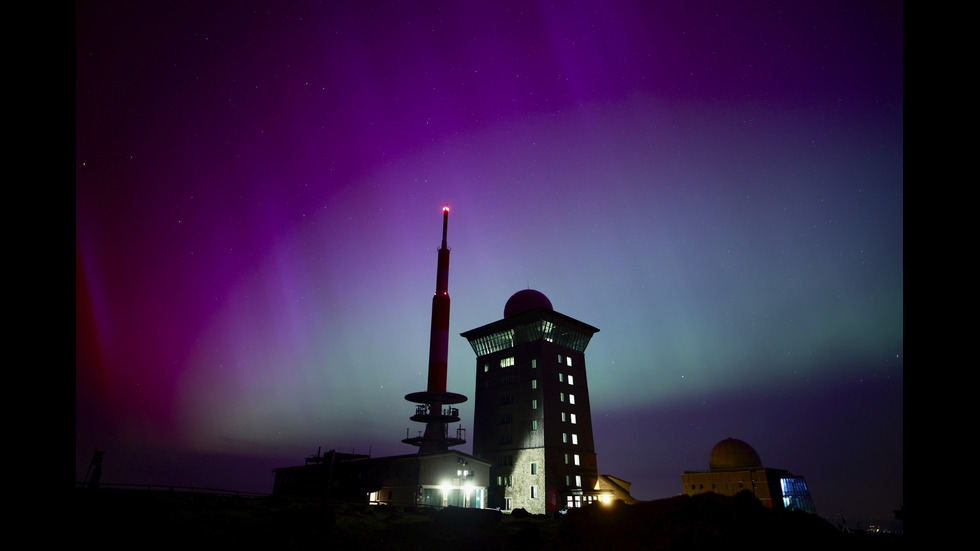 Aurora borealis - художникът на природата