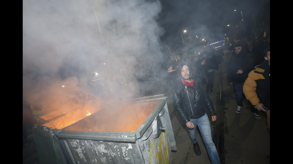 Погром след протеста в центъра на София