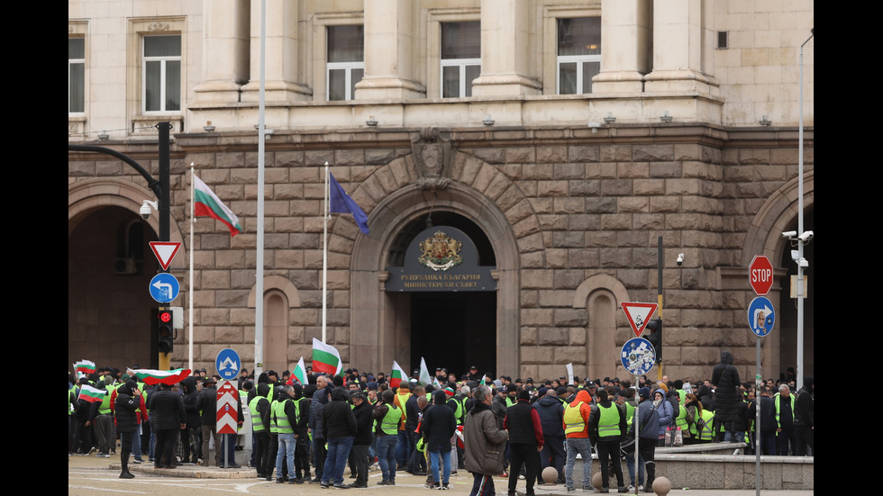 Въпреки меморандума: Част от земеделците продължават с протестите