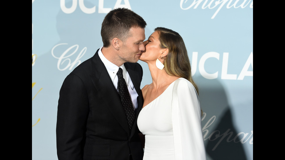 Звезди, които откриха любовта на „сляпа” среща