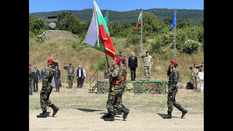 Първо по рода си учение на многонационалната бойна група на НАТО на полигона в Ново село