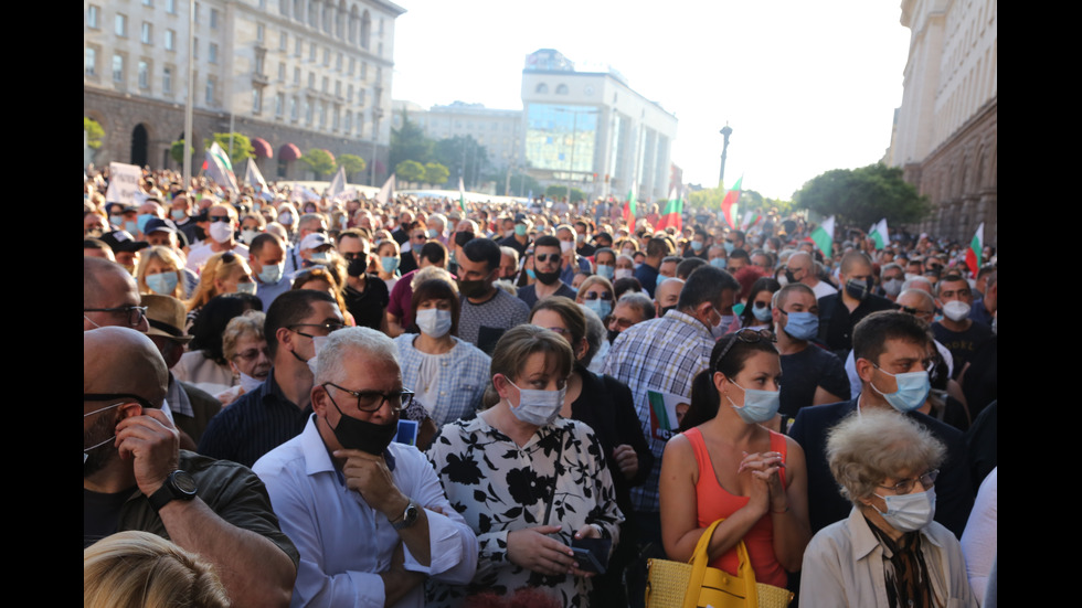 Три протеста в "Триъгълника на властта"