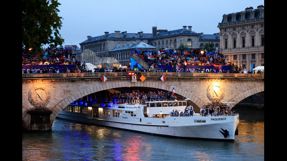 Грандиозно откриване на Летните олимпийски игри в Париж (СНИМКИ)