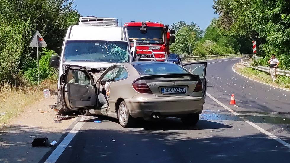 Тежка катастрофа взе жертва в района на Долно Сахране