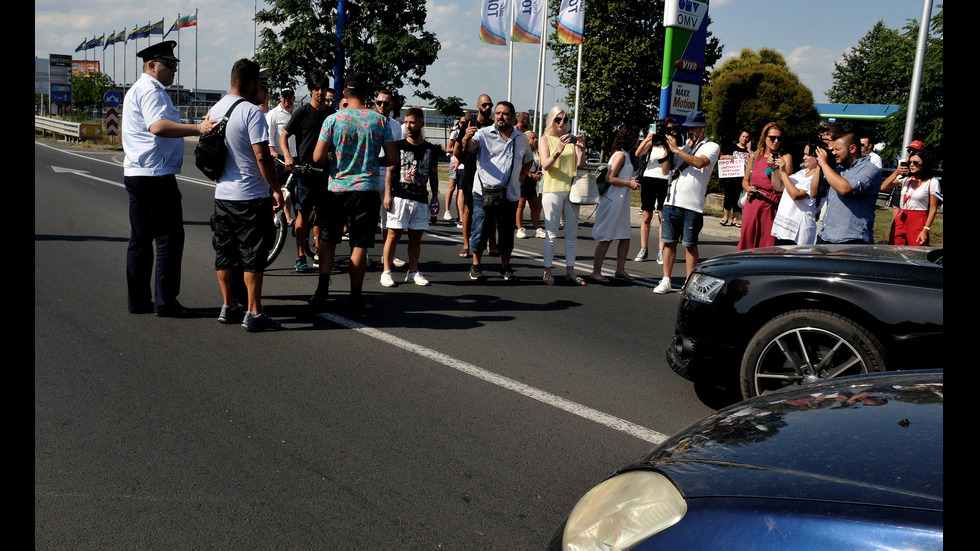 Собственици на заведения протестираха в няколко града