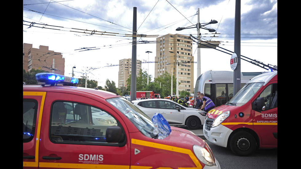 Нападението в Лион вероятно е терористично нападение