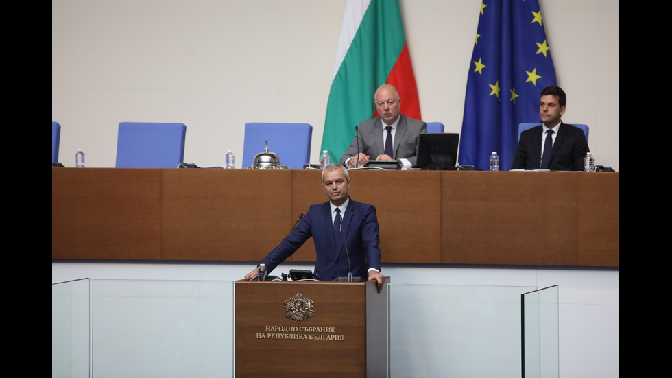 Депутатите се събраха за първо заседание след лятната ваканция