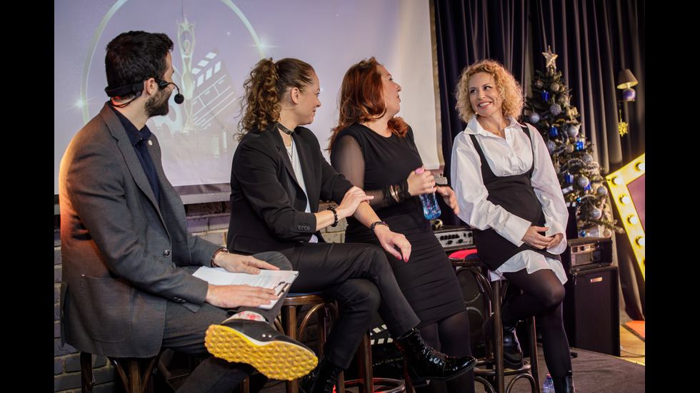 "Историите на Edna жена: Сценарият на живота" – едно събитие за живота като сцена!