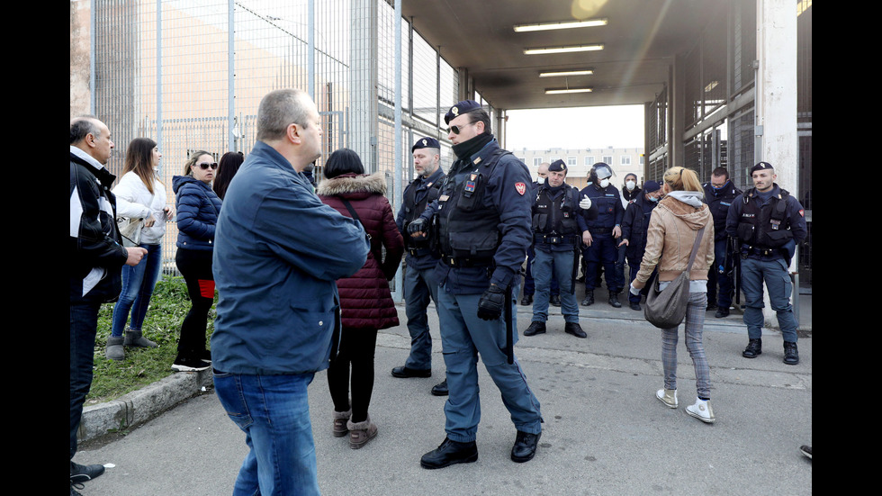 Протести в затворите в Италия