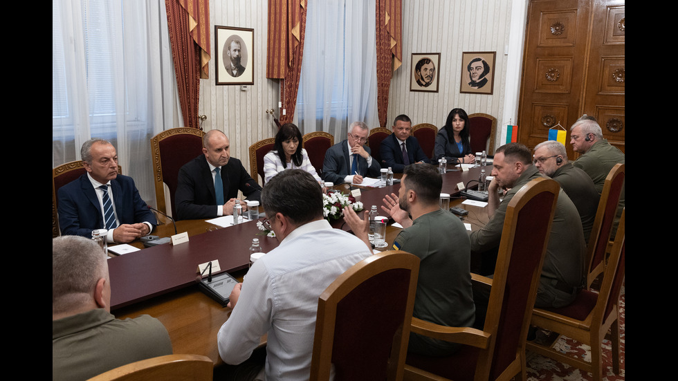 2023 година В СНИМКИ
