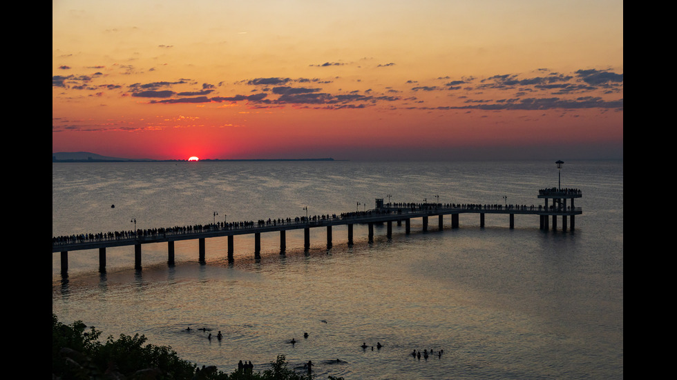 Let the sunshine in: Джулай морнинг