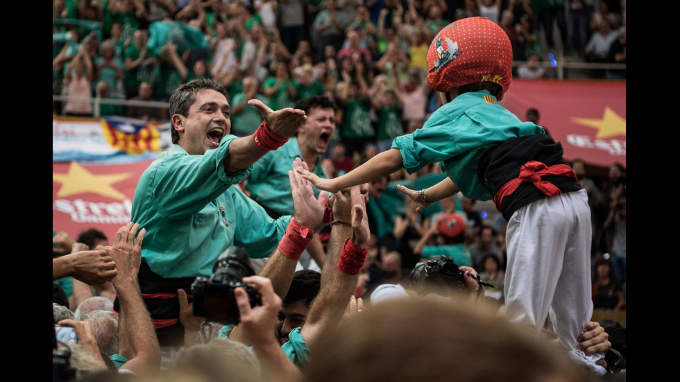 Кули от хора в Испания