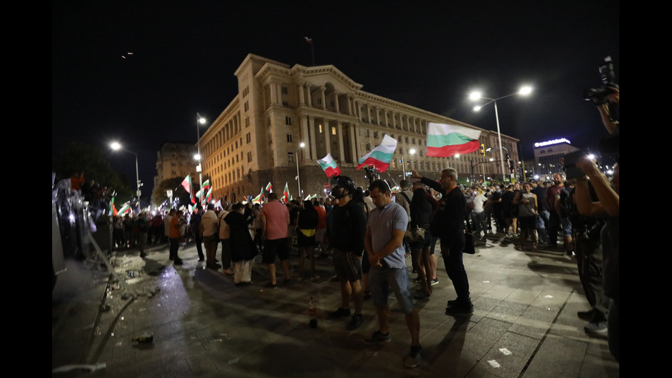 Нова вечер на протести в София