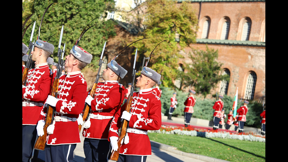 Президентът на Армения е на посещение у нас