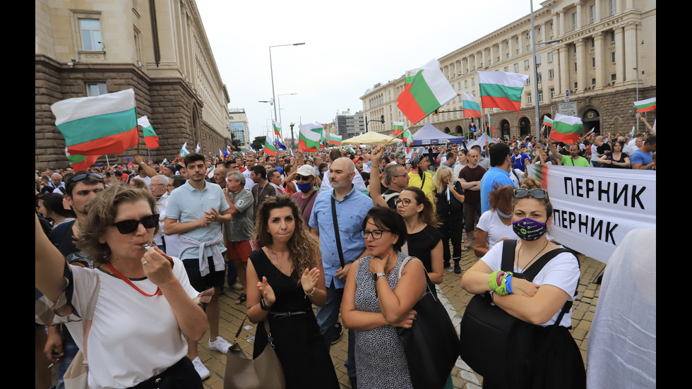 Нова вечер на протести в София