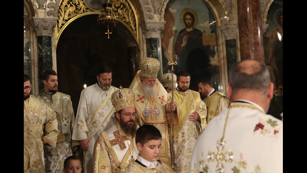 Празнично богослужение в „Св. Александър Невски”