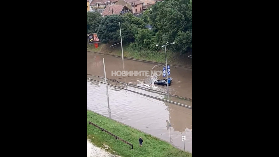 Обилен дъжд и наводнения в Русе