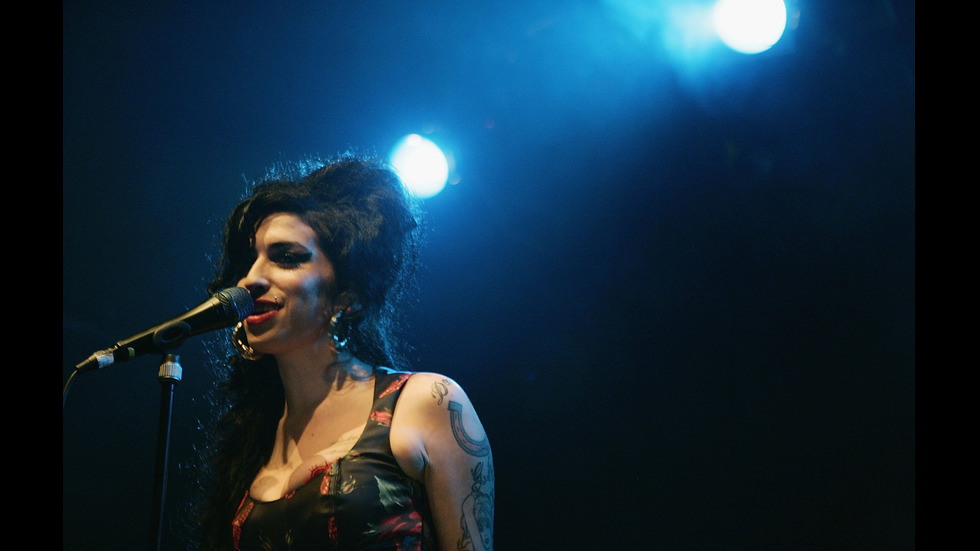 Животът на Ейми Уайнхаус в снимки