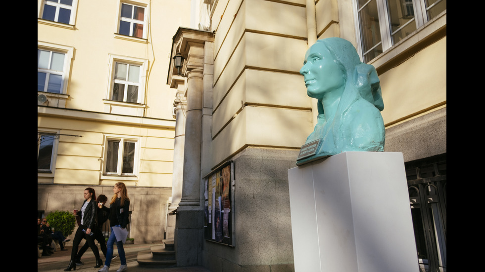 Седем нови паметника на жени в София