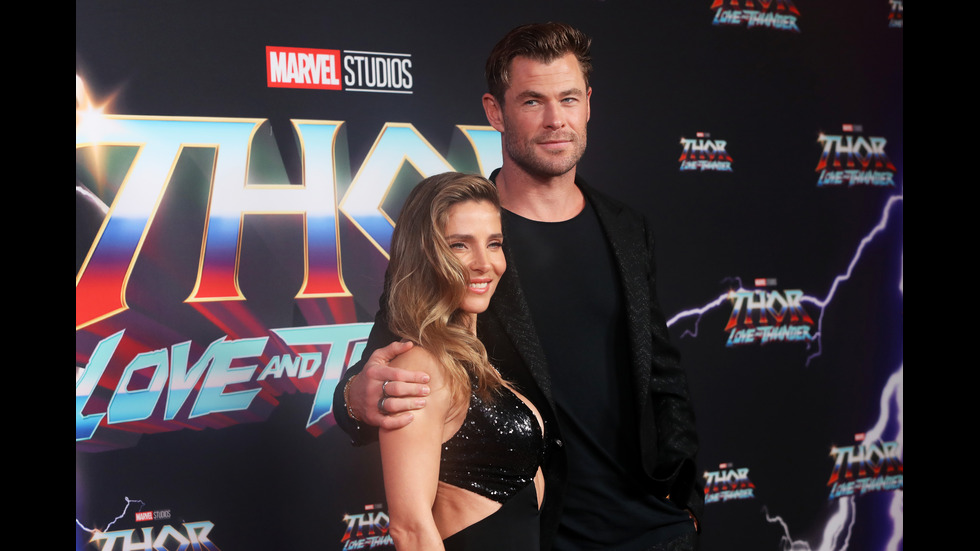 Звезди, които откриха любовта на „сляпа” среща